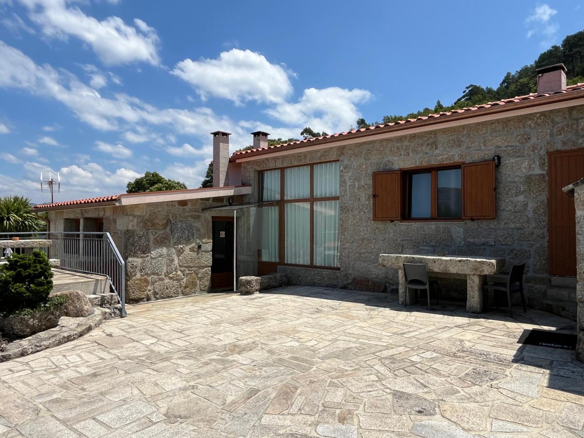 Casa Da Lage - T1 Com Piscina Privada - Geres Жереш Екстер'єр фото