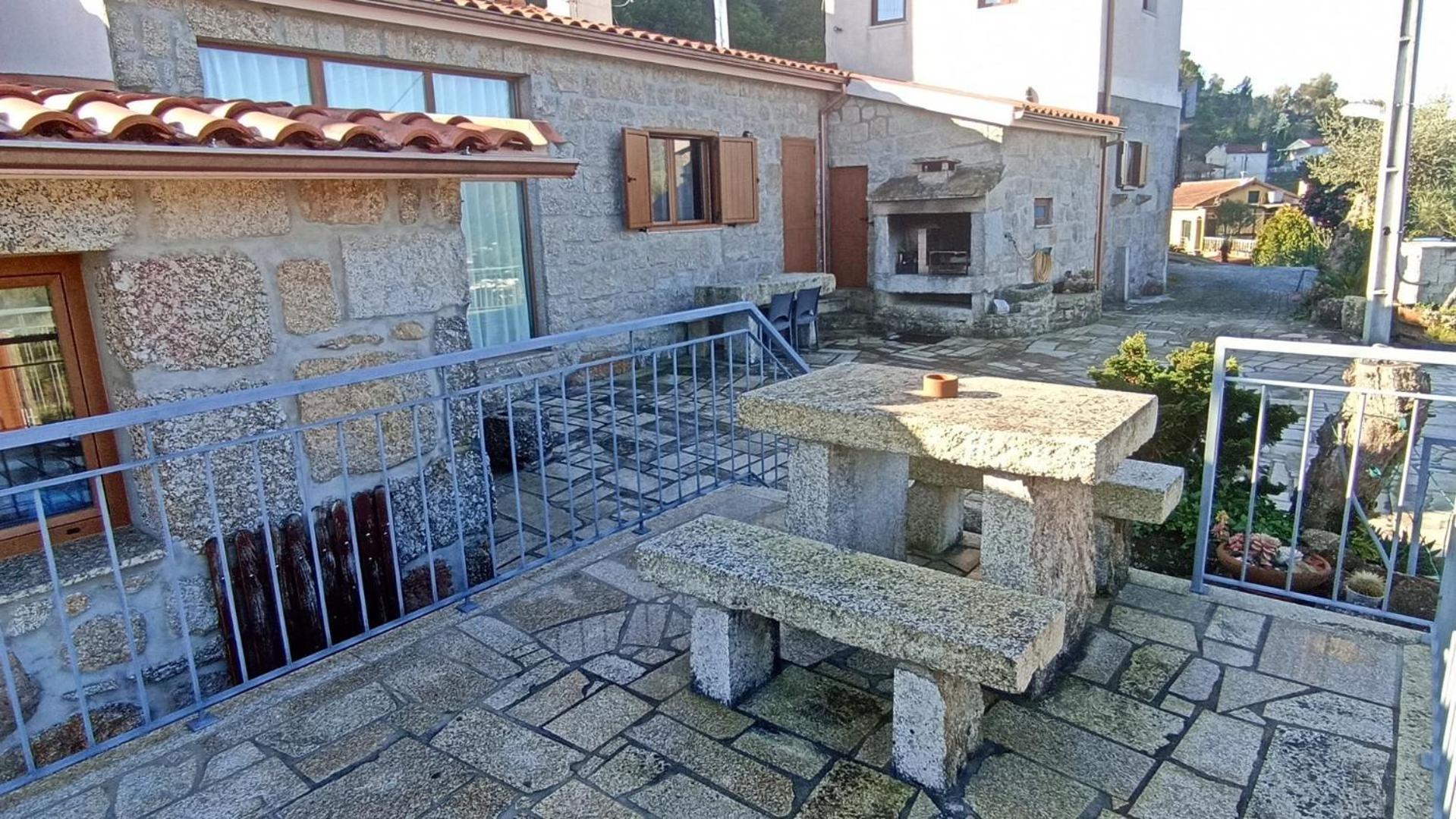 Casa Da Lage - T1 Com Piscina Privada - Geres Жереш Екстер'єр фото