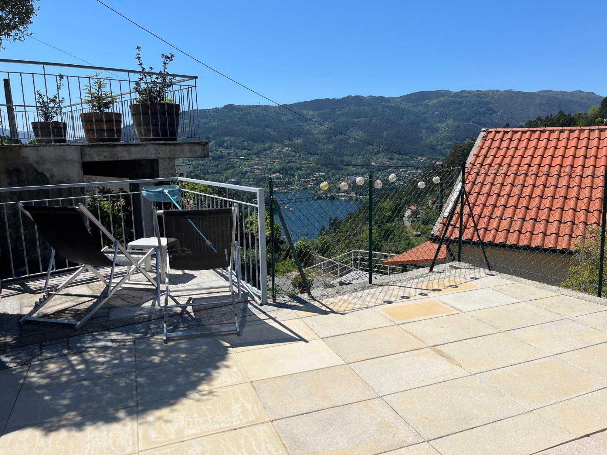 Casa Da Lage - T1 Com Piscina Privada - Geres Жереш Екстер'єр фото